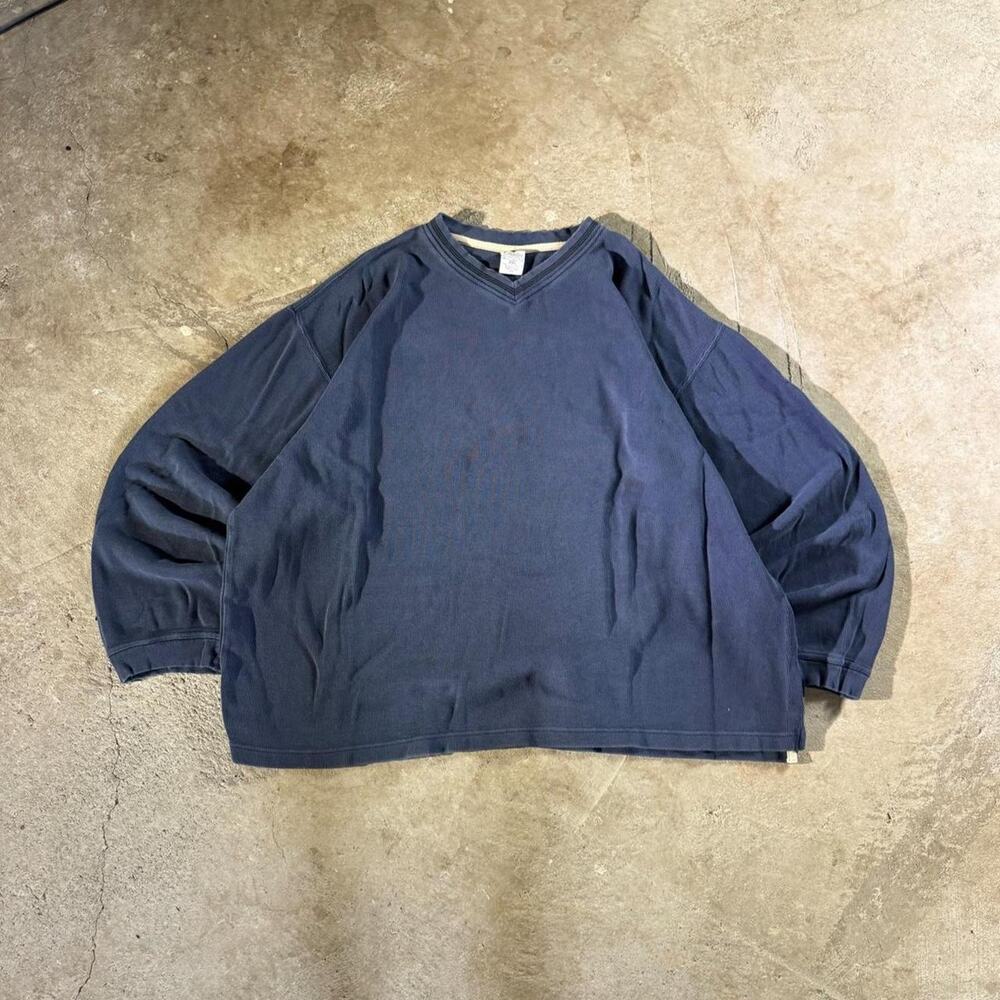 Boxy Navy Blue Columbia Sportswear Sweatshirt